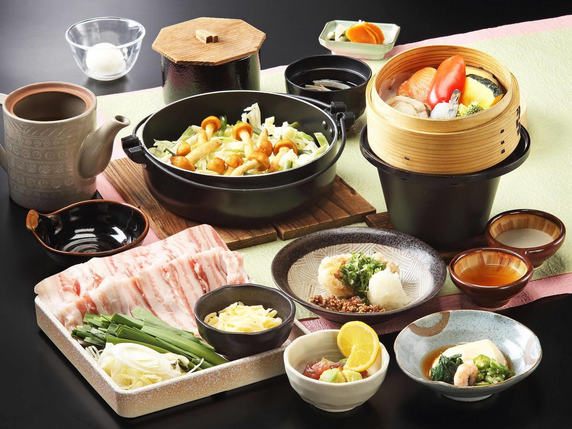 Tonosawa Quatre Saisons Hotel Hakone Bagian luar foto