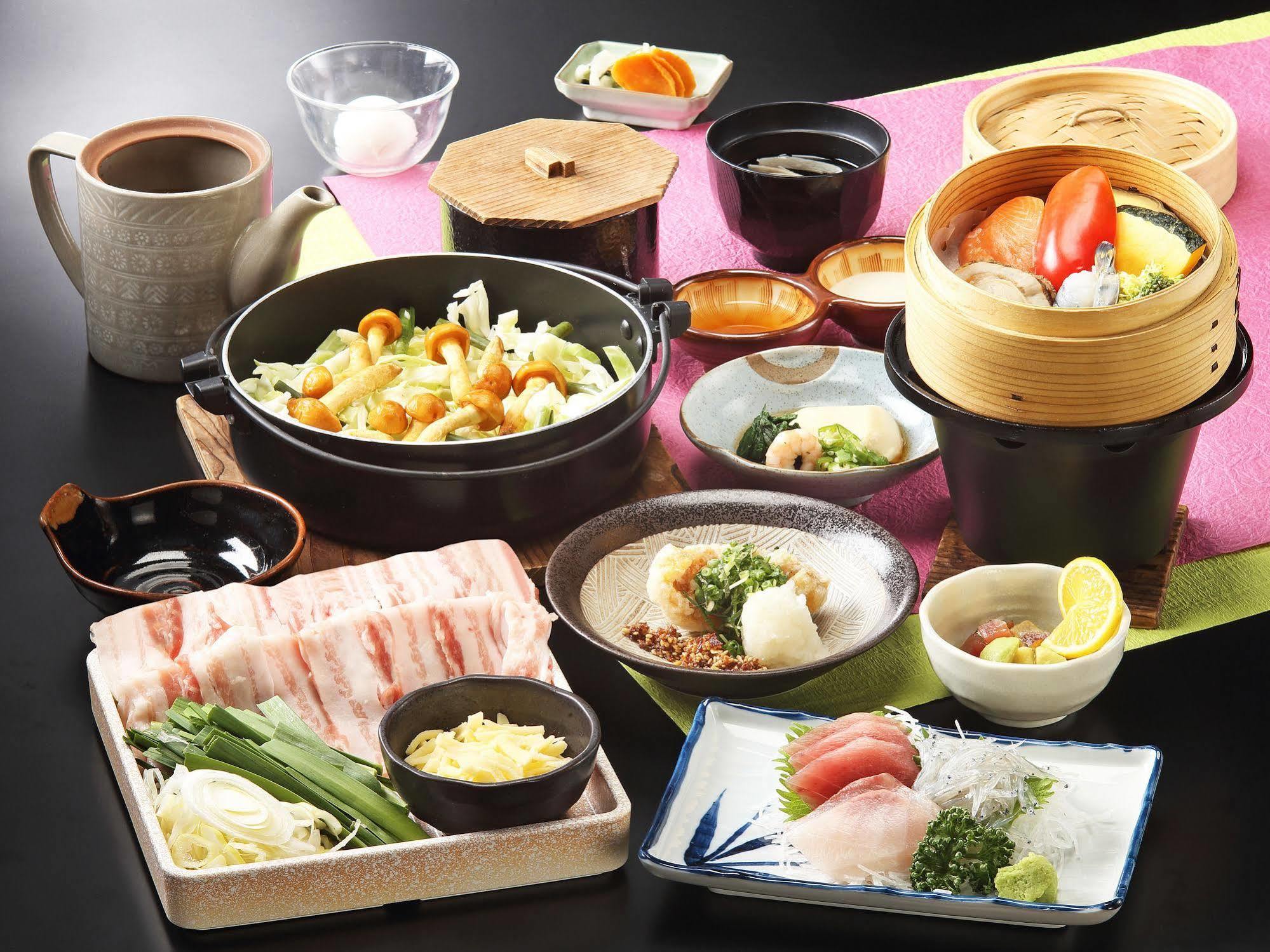 Tonosawa Quatre Saisons Hotel Hakone Bagian luar foto