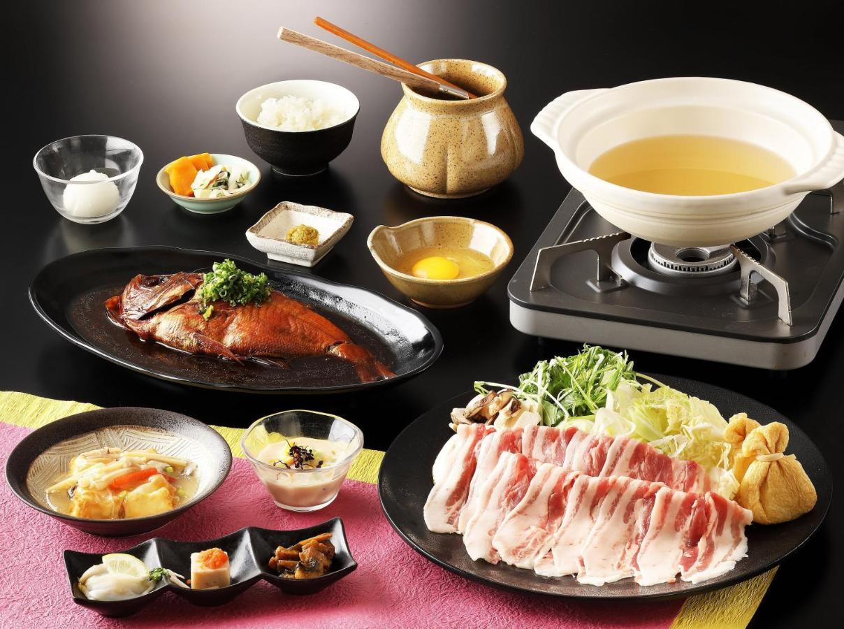 Tonosawa Quatre Saisons Hotel Hakone Bagian luar foto