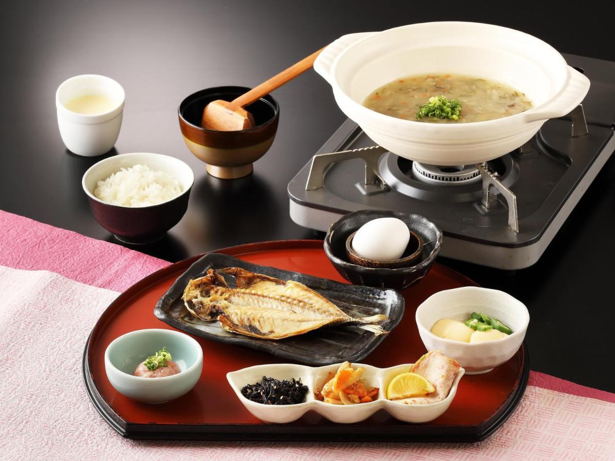 Tonosawa Quatre Saisons Hotel Hakone Bagian luar foto
