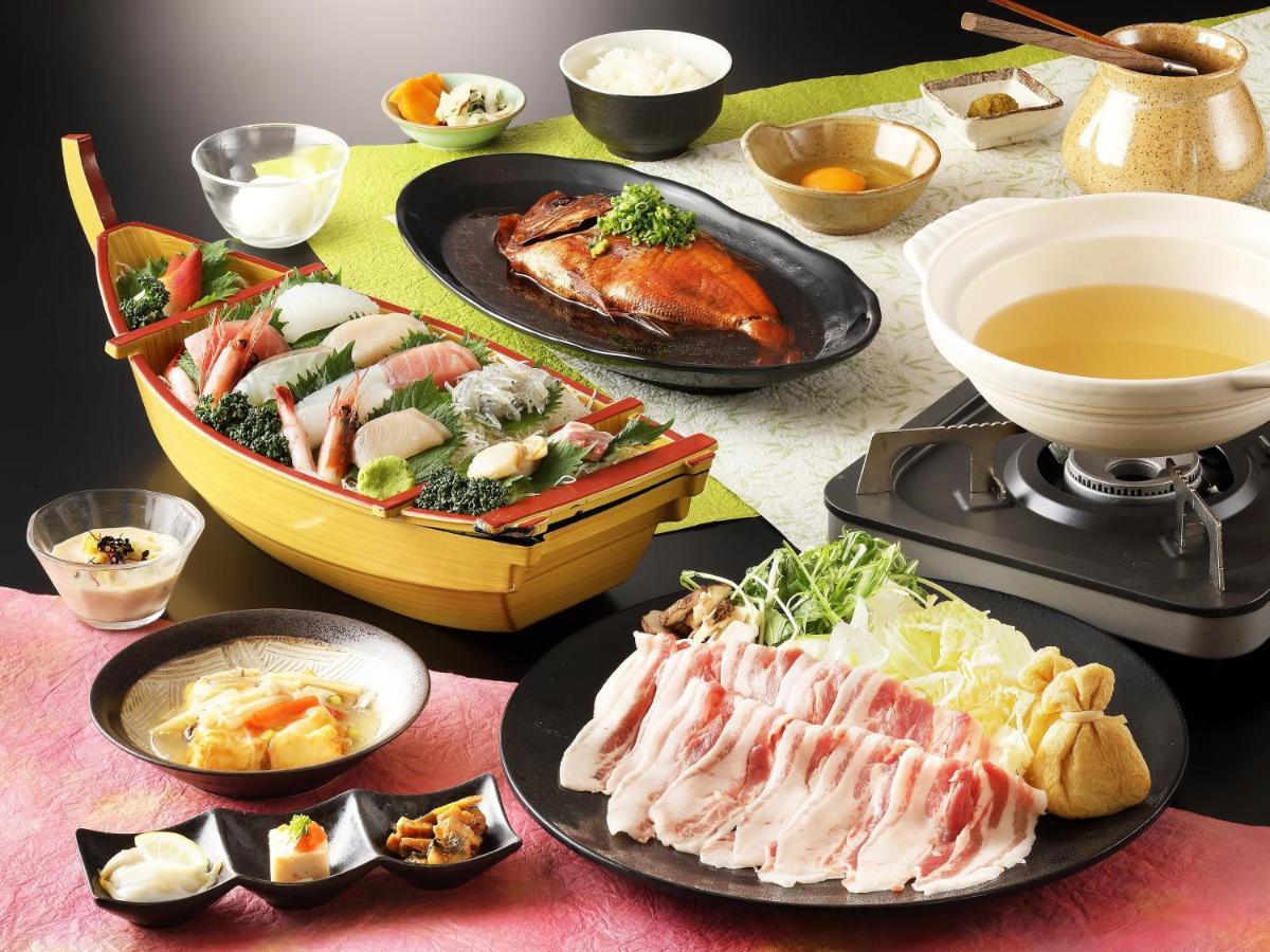 Tonosawa Quatre Saisons Hotel Hakone Bagian luar foto